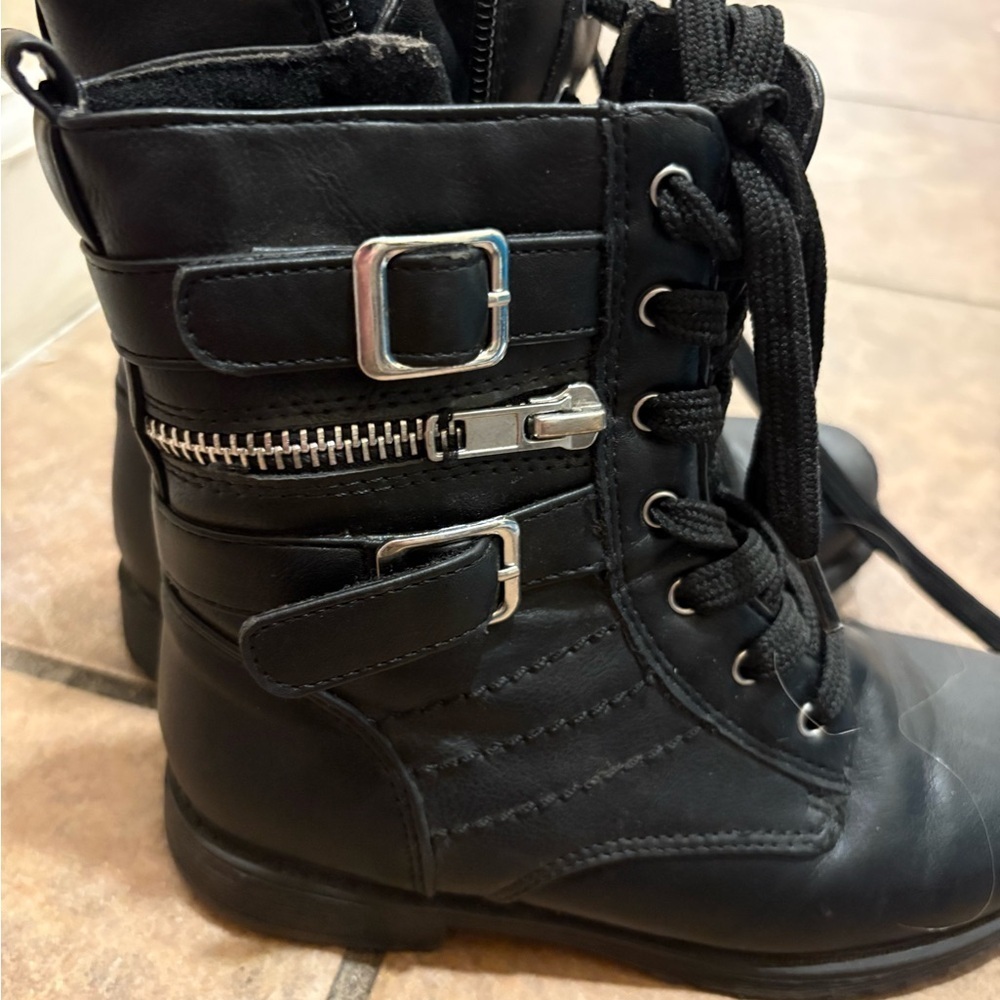 Black Combat Boots with Buckle and Zipper